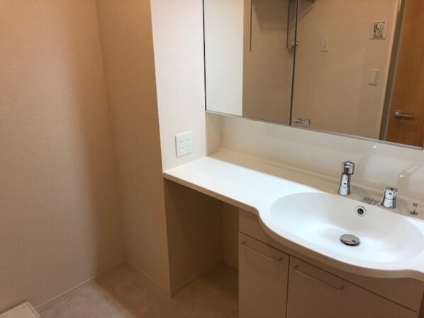 セリューアグレアブルの物件内観写真